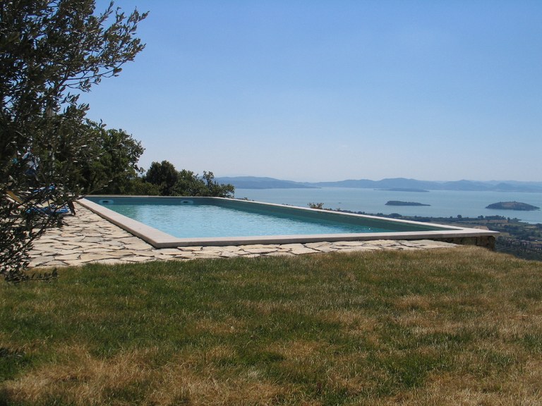 156.jpg